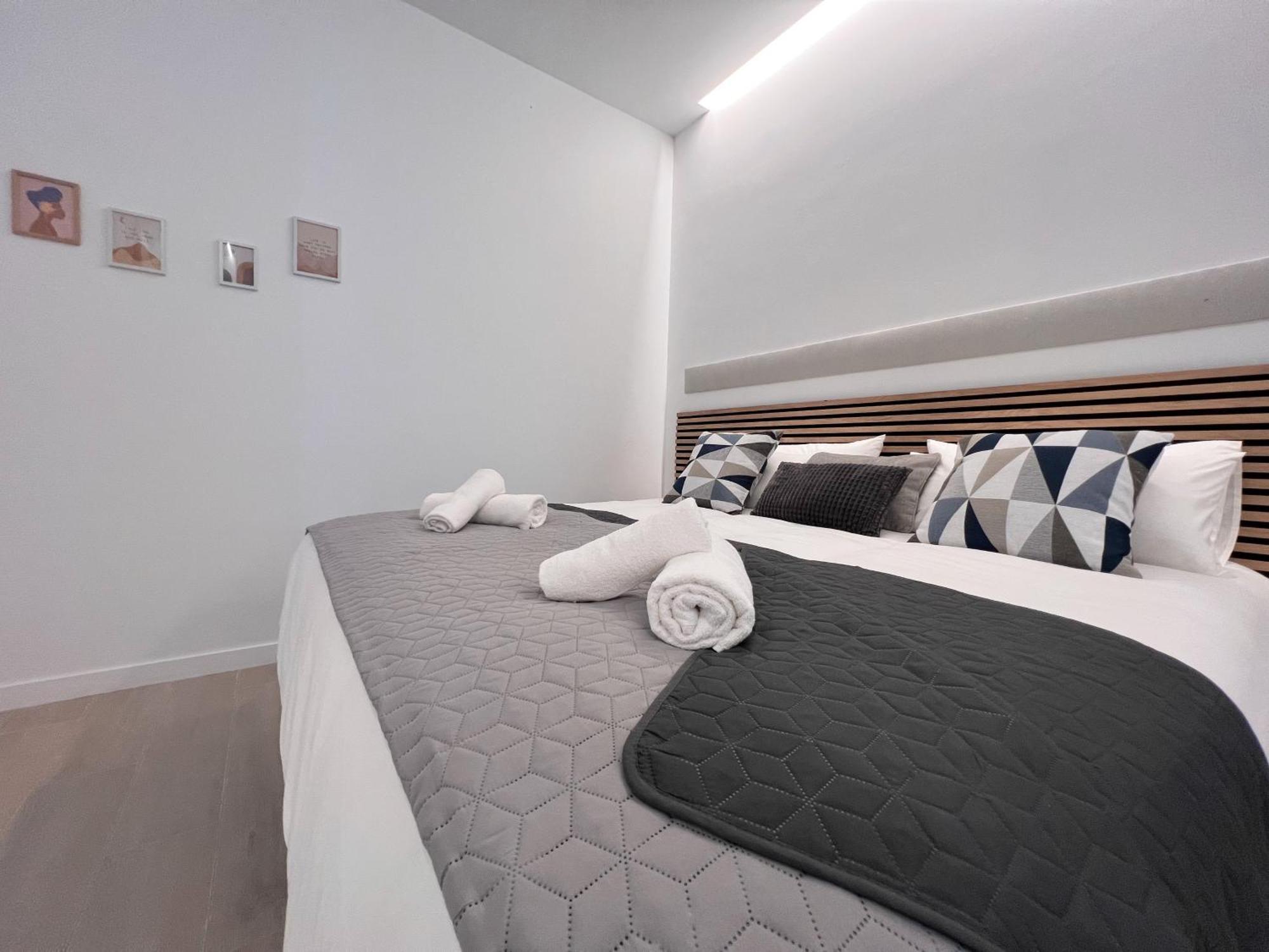 ולנסיה Sorolla Urban Suites מראה חיצוני תמונה