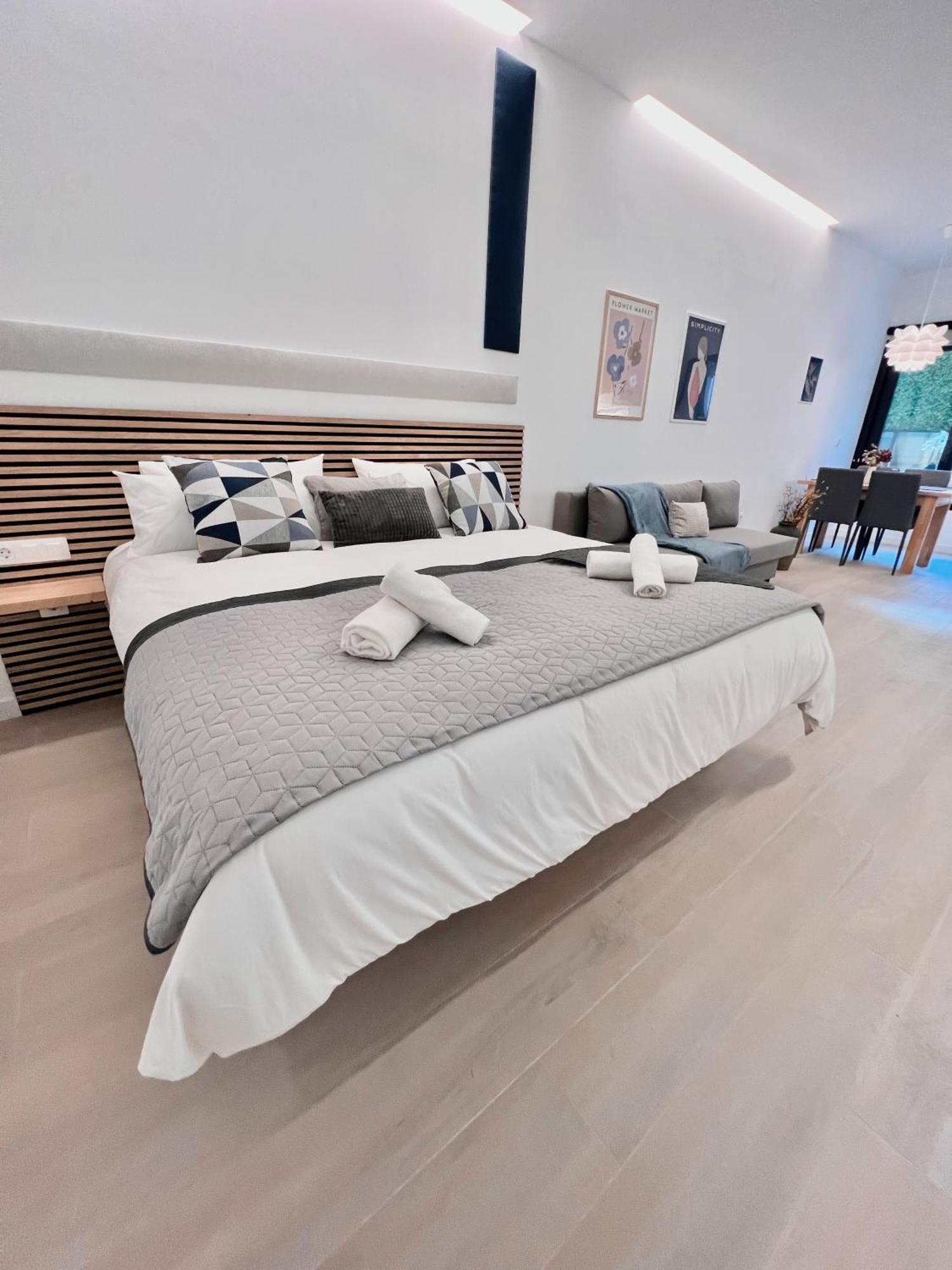 ולנסיה Sorolla Urban Suites מראה חיצוני תמונה